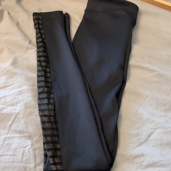 - Koral high rise scuba leggings - Picture 10 of 10